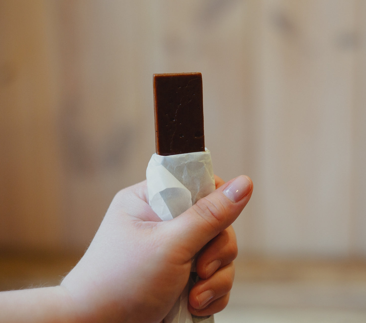 Treak-karamell med einebær