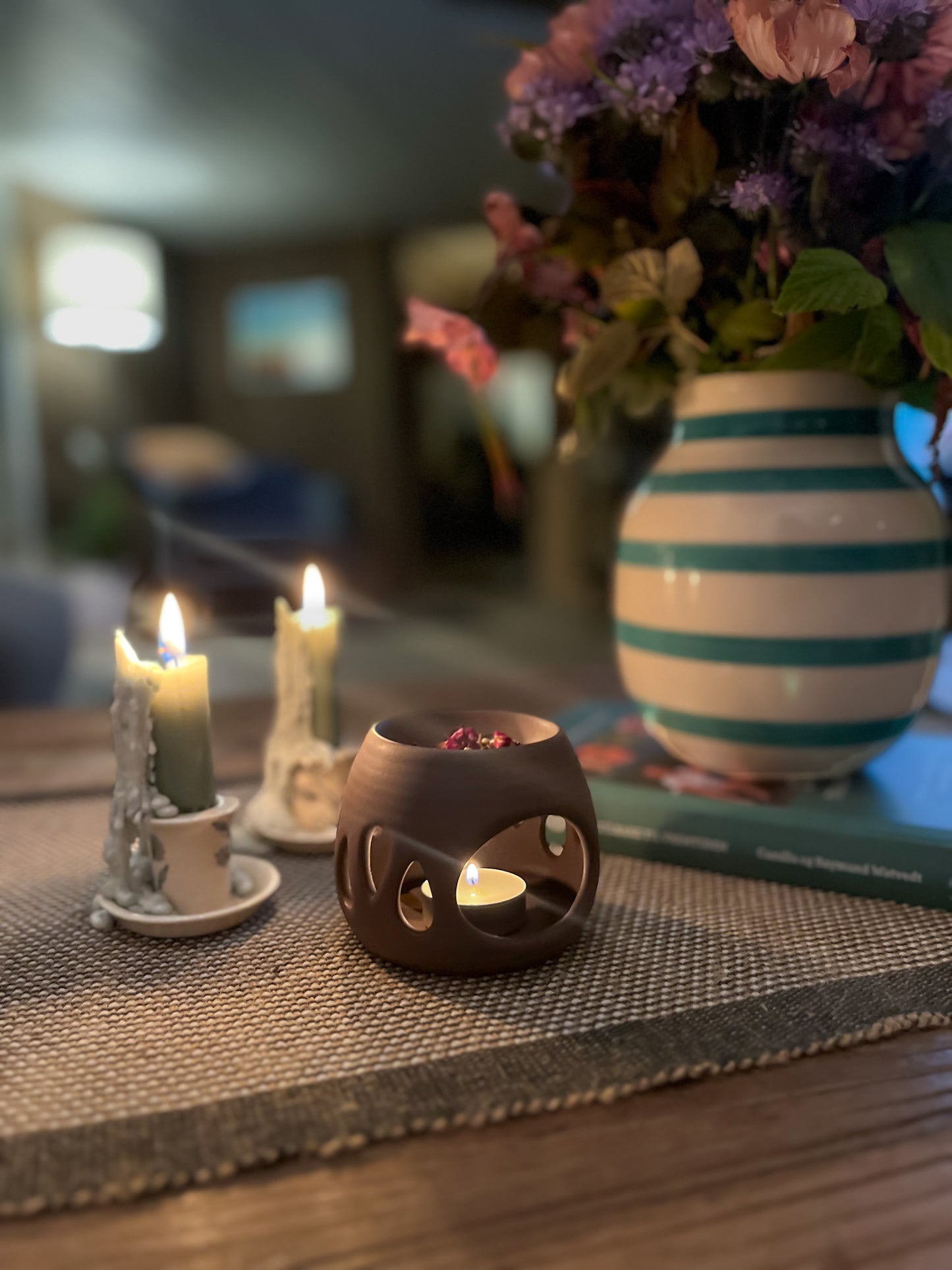 Duftlampe i keramikk